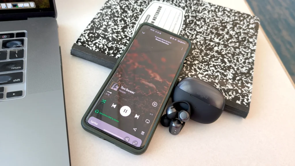 هدفون‌های Shokz OpenDots One با طراحی کلیپسی و صدای شفاف